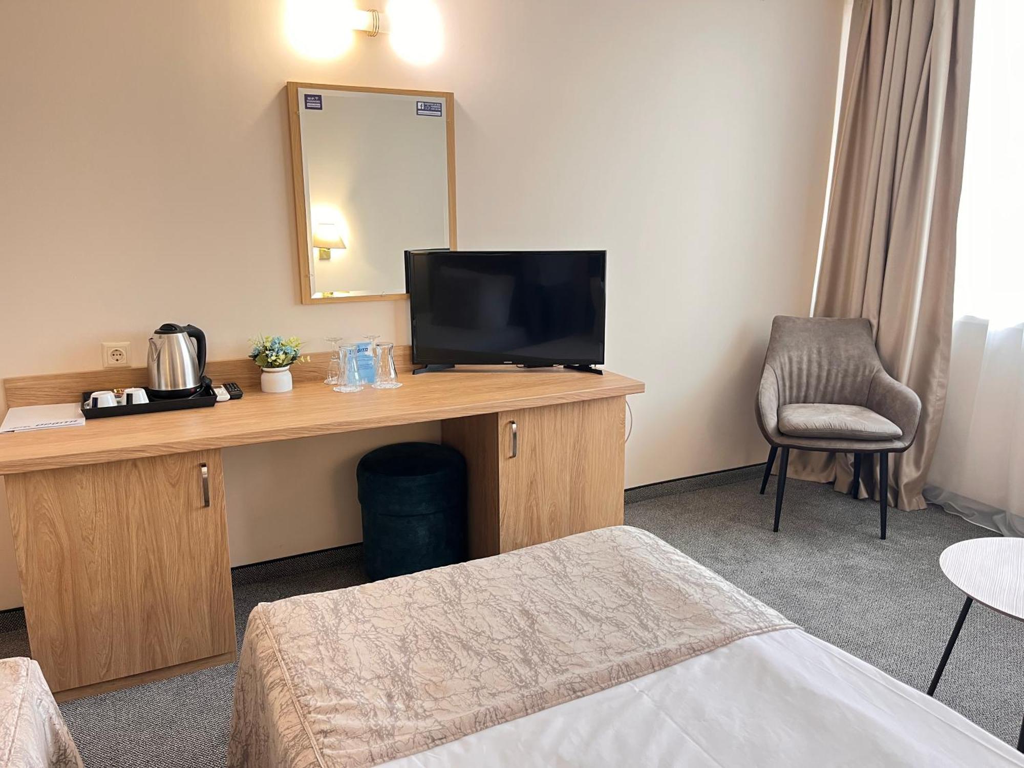 Hotel Orbita 2*